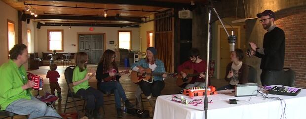 RPM jam session, Rocket Bakery