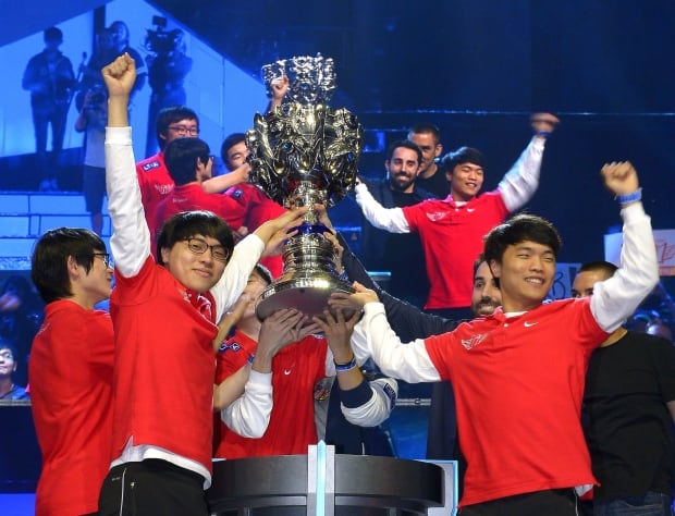 South Korea's Team Celebration - League of Legends Champion Esports