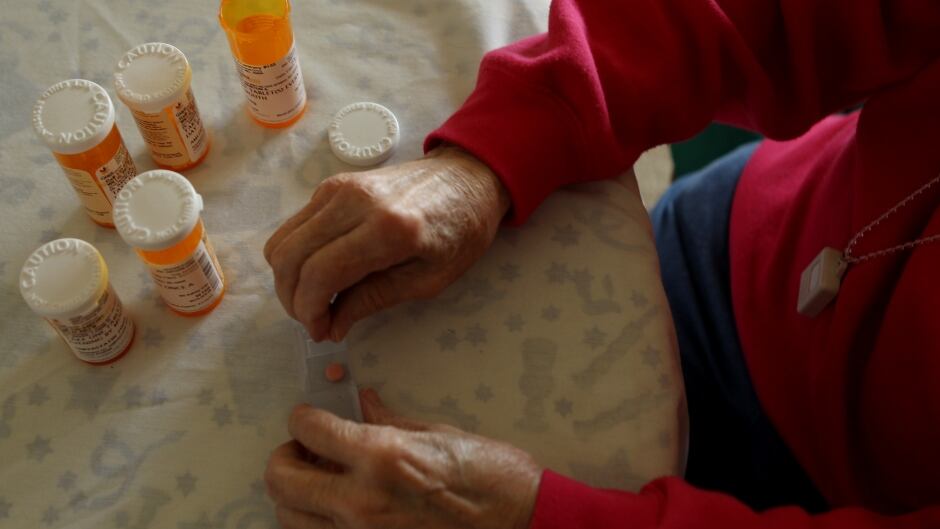 According to the Canadian Institute for Health Information, in 2012 nearly two-thirds of senior citizens in Canada were taking five or more prescription drugs. The Canadian Deprescribing Network wants to half seniors' prescriptions by 2020.