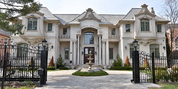 Toronto Bridle Path