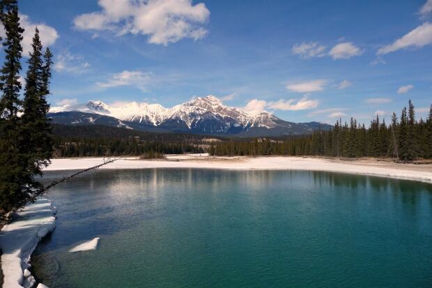 FEAX TRAVEL Jasper 20091123