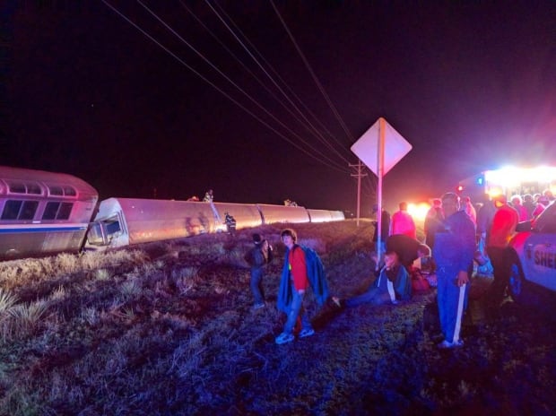 APTOPIX Train Derailment Kansas
