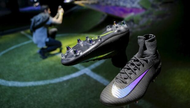 Nike Soccer boots cleats technology