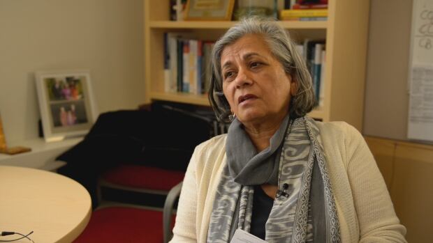 Ratna Omidvar