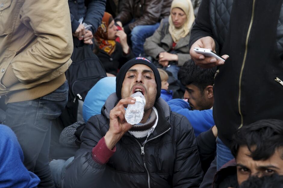 world water day Idomeni refugees bottled water March 2016