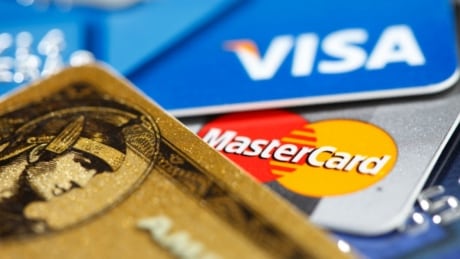 Almost half of consumers who switched credit cards were looking for better rewards program, survey shows