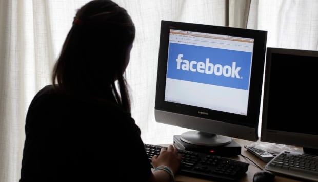 TEC-Digital Life-Facebook Cleanup-Six Tips