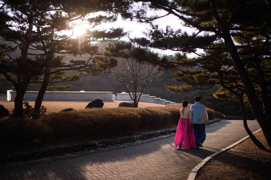 South Korea Hanbok dress resurgence Feb 2016