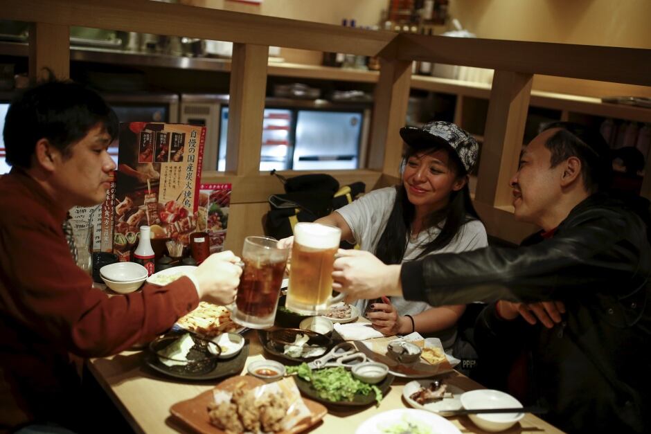 JAPAN-womens pro WRESTLING Kris Wolf out with fans March 2016