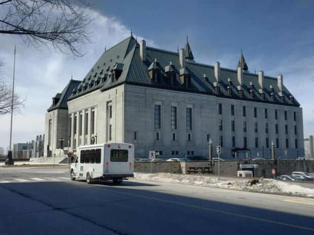 Supreme Court of Canada-4