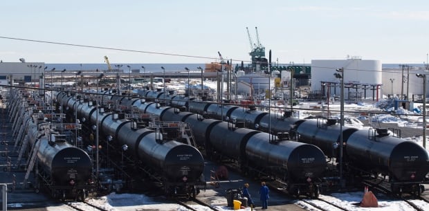 CANADA-PIPELINE/IRVINGS