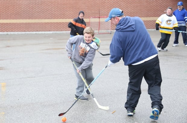 Ball hockey