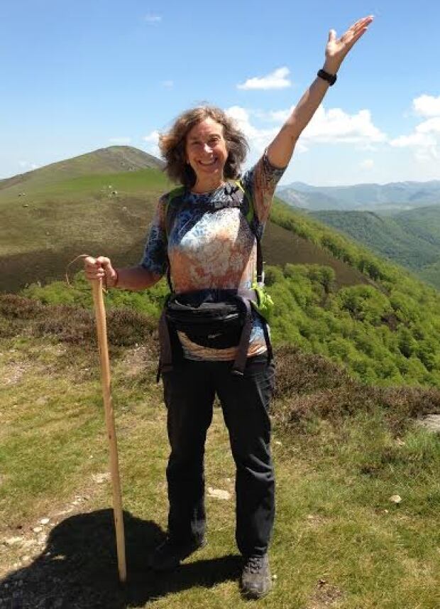 Elaine hiking El Camino