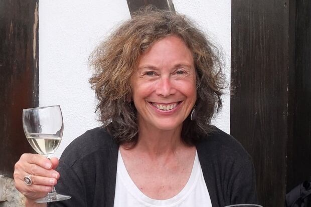 Elaine with vino