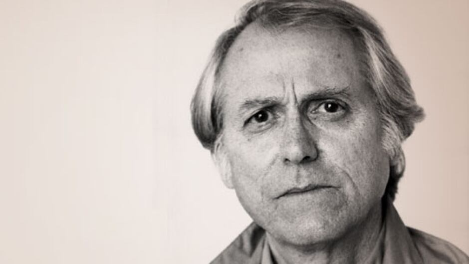 Author's picture on the book jacket of his latest novel, Zero K