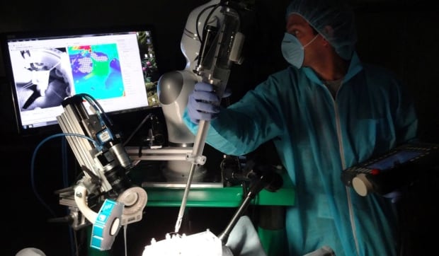 surgical robot