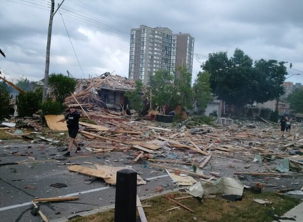 House Explosion 20160628