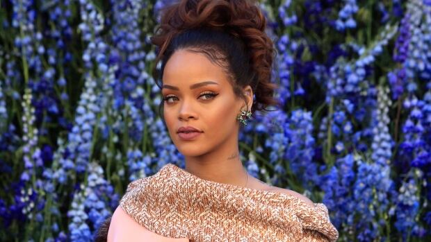 Snapchat shares tank 5% after Rihanna's Instagram post