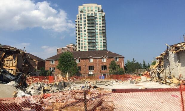 MISSISSAUGA EXPLOSION