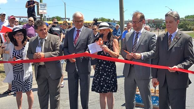 Filomena Tassi, Vic Djurdjevic, Bob Bratina, Maria Pearson, Mihailo Papazoglu, Paul Miller