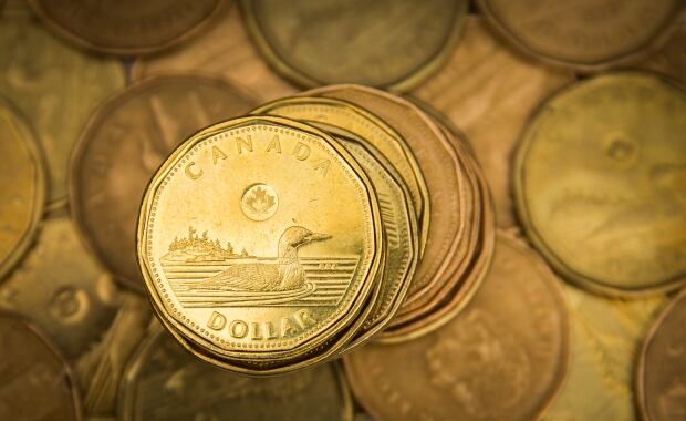 MARKETS-CANADA/CURRENCY