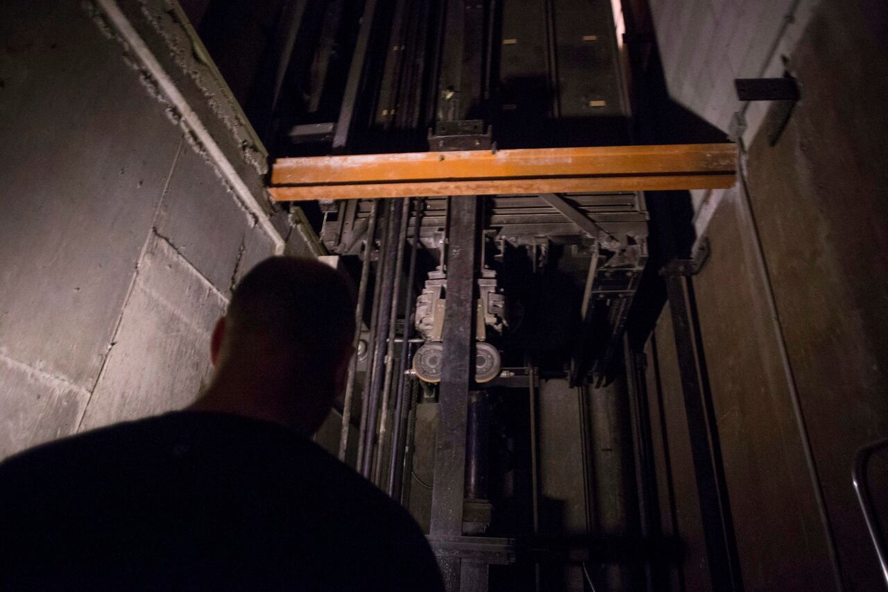 broken-elevators-reaching-crisis-proportions-across-canada-cbc-news