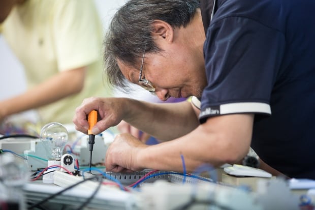 china-manufacturing-robots