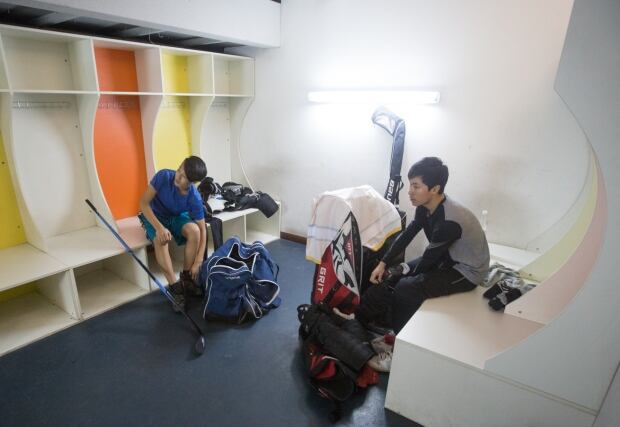 China teen hockey players Canada coaching