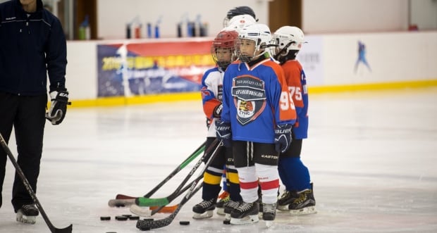 China hockey children dreams on ice