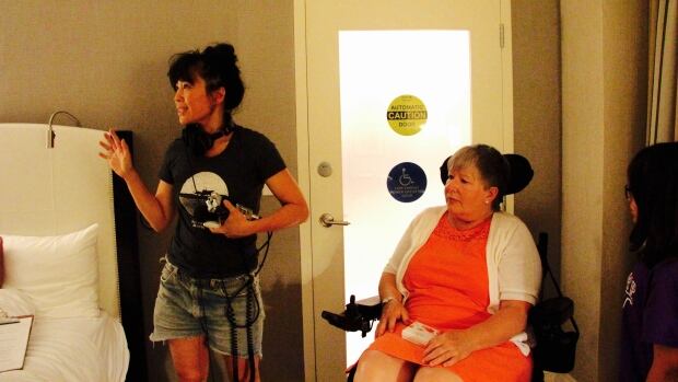 Judy Kennedy, Sook-Yin Lee - Sleepover 3