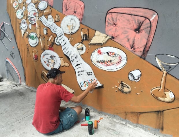 Paulo Ito, street artist