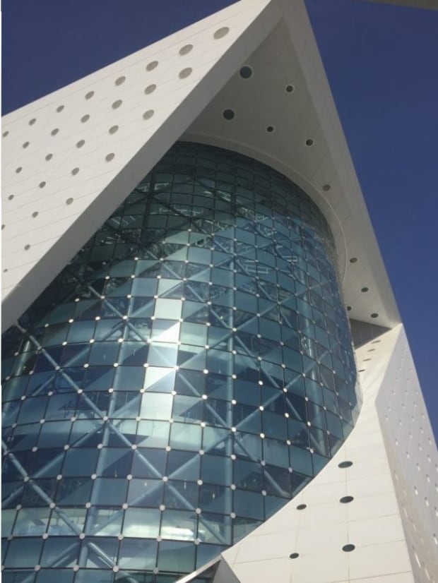 external green planet architecture