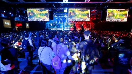 Thousands of eSports fans filled the Air Canada Centre in August to attend the League of Legends Championship Series Summer Finals, in Toronto, ON.
eSports-ACC-29082016