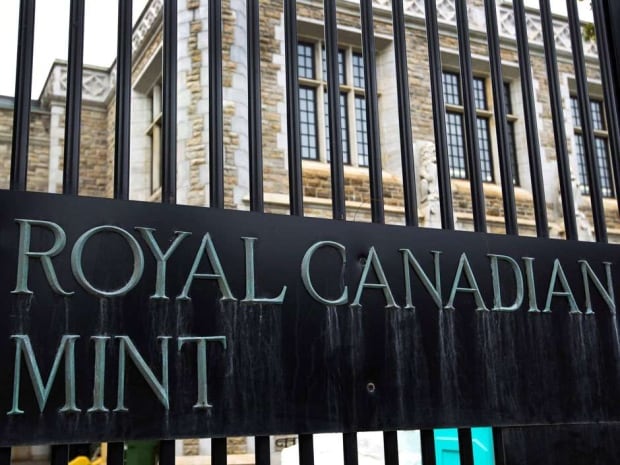 Royal Canadian Mint employee alleged smuggler