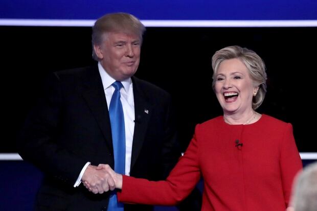 671024373JH00048_Hillary_Cl