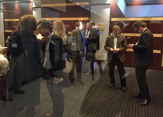 Provincial officials at environment ministers meeting