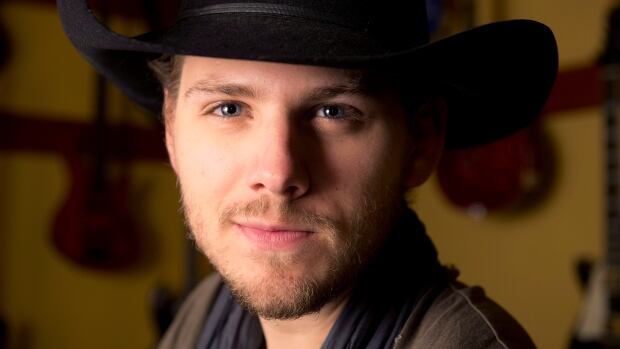 brett kissel to open for