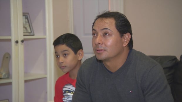 news canada toronto this mexican couple with canadian born children faces deportation news canada toronto this mexican couple with canadian born children faces deportation