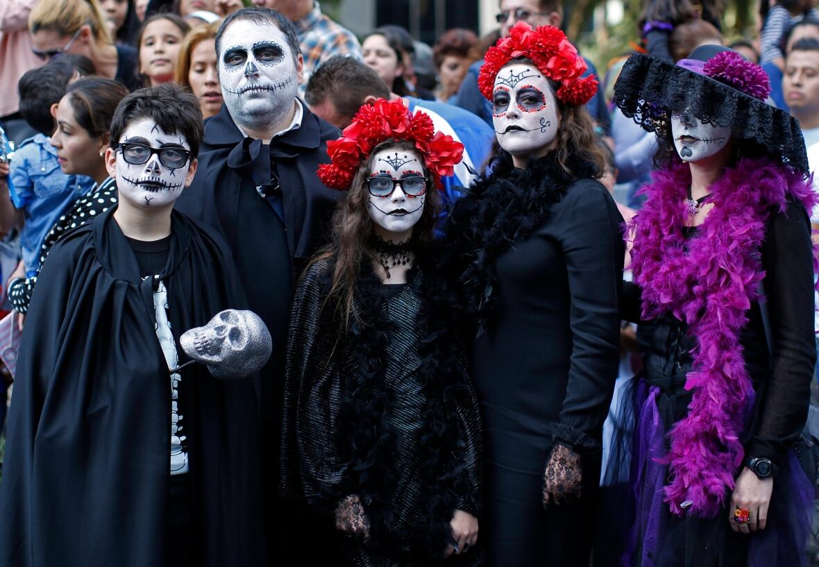 Mexico�s Day of the Dead celebrations get an extra dose of Halloween