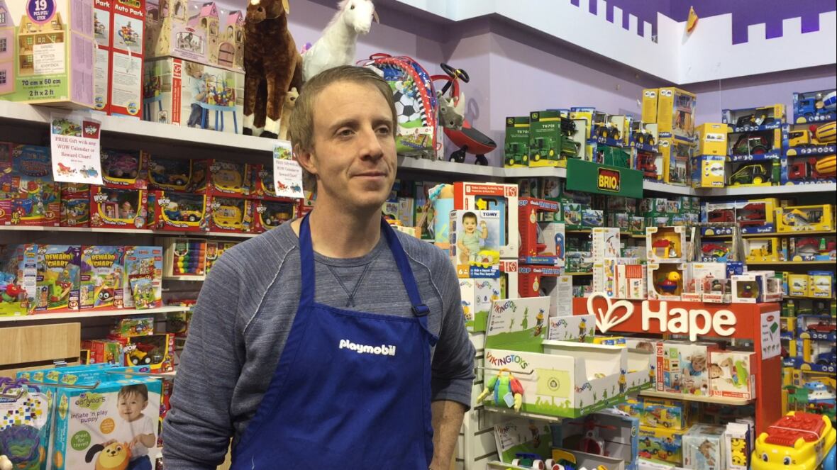 Toy donations dip in Calgary as recession, warm weather dull Christmas