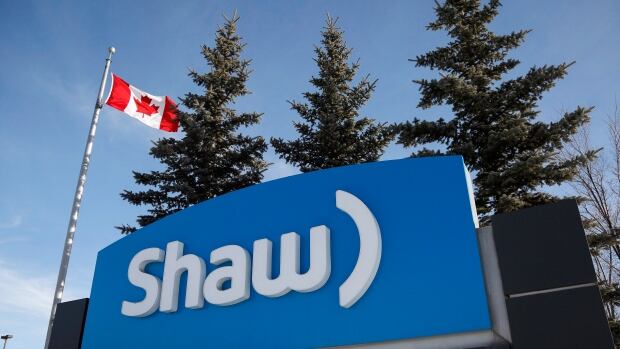 Shaw shares up as earnings outperform