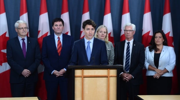 Trudeau Pipeline 20161129