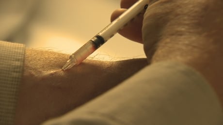Opioid addiction injecting needle
