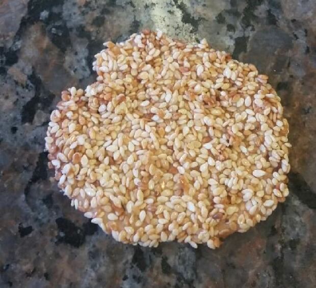 Syrian baker in Nova Scotia bakes sweet called Barazek