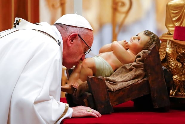 CHRISTMAS-SEASON/POPE MIDNIGHT MASS