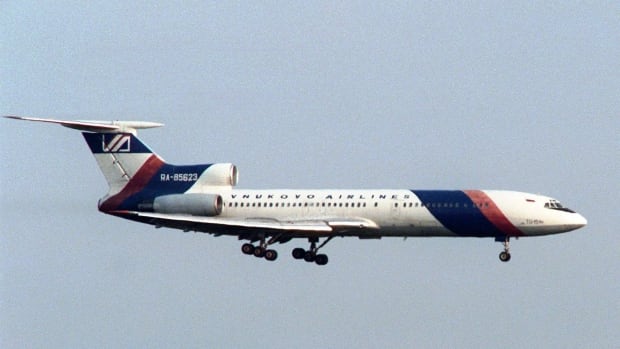 https://i.cbc.ca/1.3912431.1482644249!/cpImage/httpImage/image.jpg_gen/derivatives/16x9_620/russia-plane-explodes.jpg