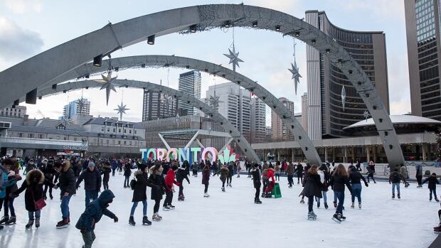 Toronto City Hall - Nathan Phillips Square - TORONTO sign