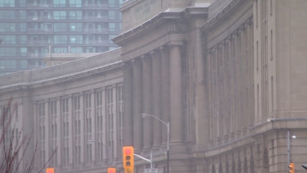 Toronto: Dominion Public Building