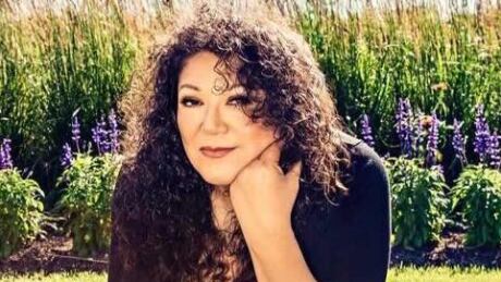 Mezo soprano opera singer Rhonda Head has two albums, Kayas and Nikumoon, both in the Cree language. RhondaHead