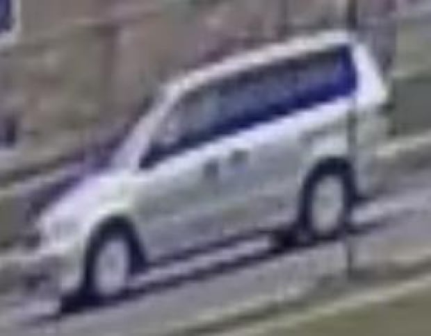 Suspect vehicle amber alert
